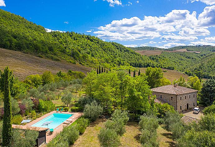 Beautiful villa with private pool, terrace, and garden . - Villa Il Giulione . (Galleria fotografica) }}