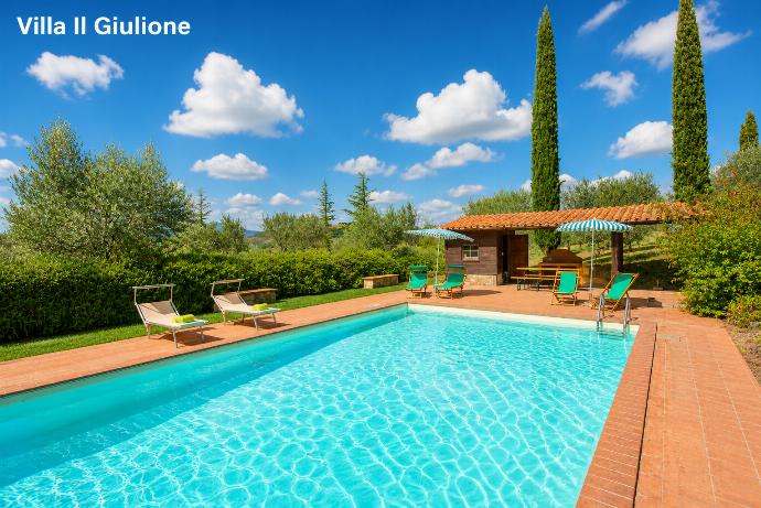  . - Villa Il Giulione . (Photo Gallery) }}