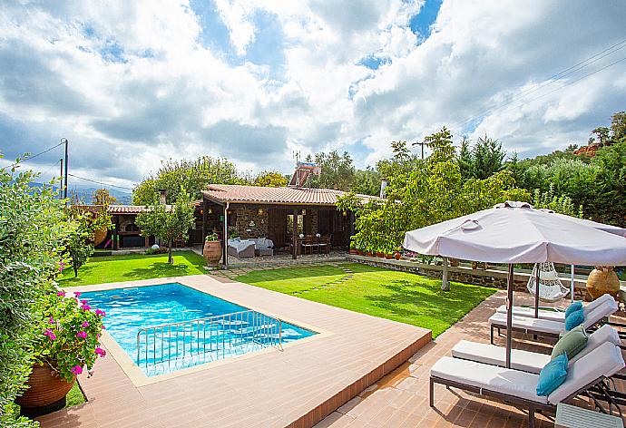 ,Beautiful villa with private pool, terrace, and garden . - Casa Avocado . (Fotogalerie) }}