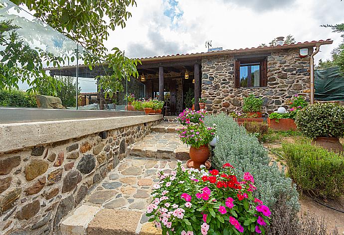 Entrance to villa . - Casa Avocado . (Fotogalerie) }}