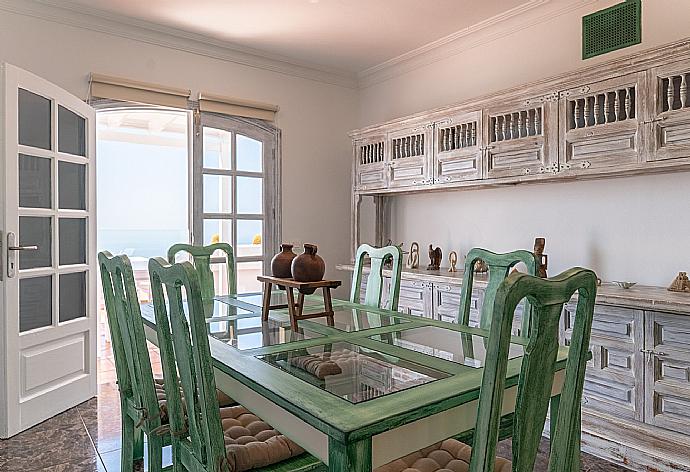 Equipped kitchen with dining area  . - Villa Oasis de Asomada . (Galerie de photos) }}