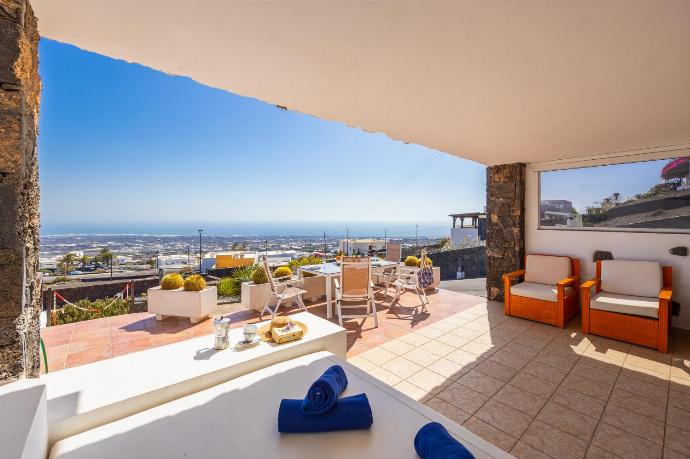 Unit 2: sheltered terrace area with panoramic sea views . - Villa Oasis de Asomada . (Galería de imágenes) }}