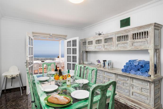 Unit 3: dining area with sea views . - Villa Oasis de Asomada . (Fotogalerie) }}