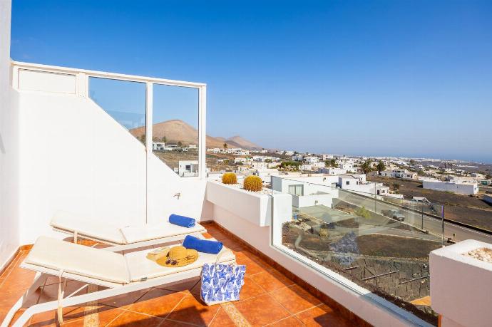 Unit 3: terrace area with panoramic sea views . - Villa Oasis de Asomada . (Galleria fotografica) }}