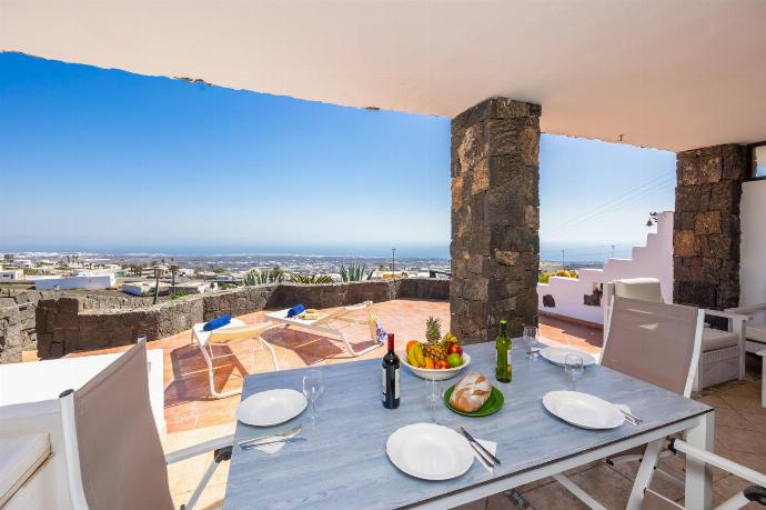 Unit 1: terrace area with panoramic sea views . - Villa Oasis de Asomada . (Fotogalerie) }}