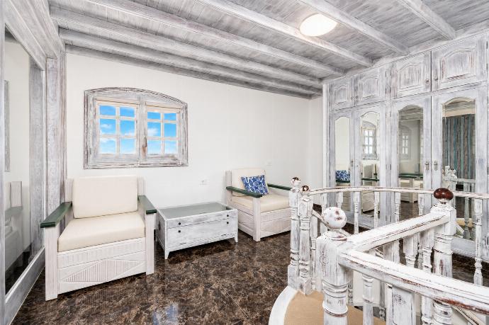 Unit 3: double bedroom with en suite bathroom and A/C . - Villa Oasis de Asomada . (Galleria fotografica) }}