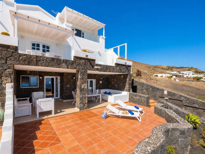 Unit 1: terrace area with panoramic sea views . - Villa Oasis de Asomada . (Galleria fotografica) }}
