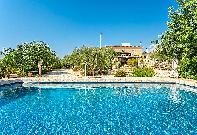 Beautiful villa with private pool, terrace, and garden . - Villa Nina . (Photo Gallery) }}