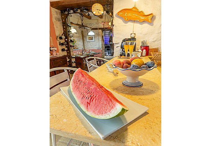Equipped kitchen . - Villa Nina . (Photo Gallery) }}