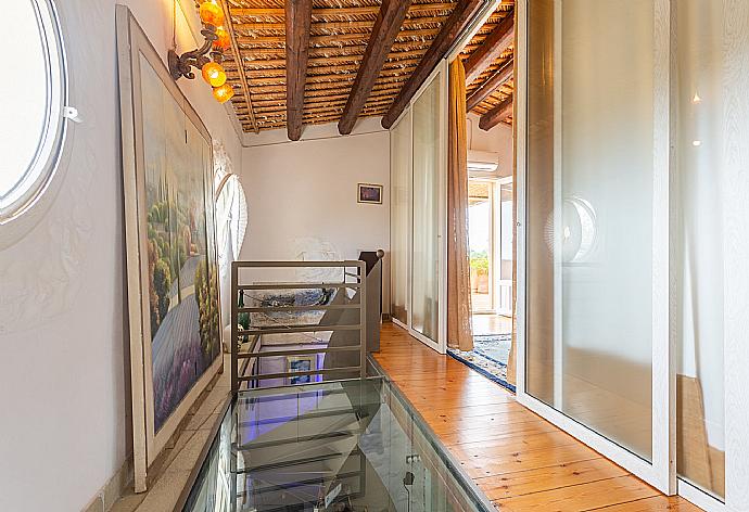 Stairway between ground floor and first floor . - Villa Nina . (Photo Gallery) }}