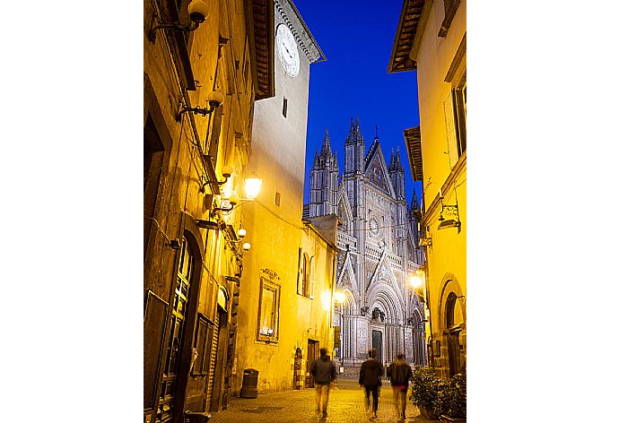 Orvieto . - Villa Casale Federica . (Galleria fotografica) }}