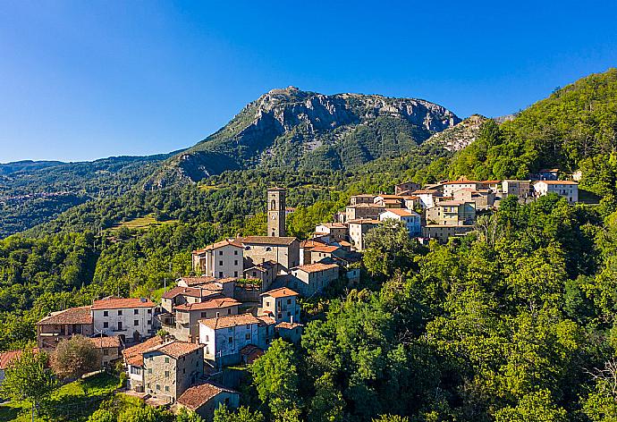 Nearby town of Massa . - Villa Casale Le Selve . (Galería de imágenes) }}