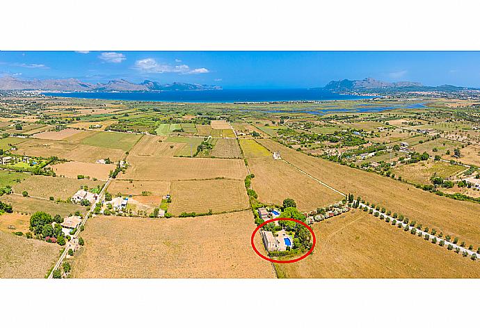 Aerial view showing location of Villa Can Soler II . - Villa Can Soler II . (Galleria fotografica) }}
