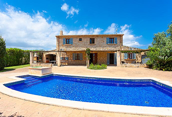 Beautiful villa with private pool and terrace . - Villa Can Soler II . (Галерея фотографий) }}