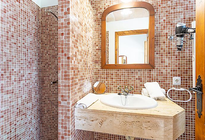 En suite bathroom with shower . - Villa Can Soler I . (Photo Gallery) }}