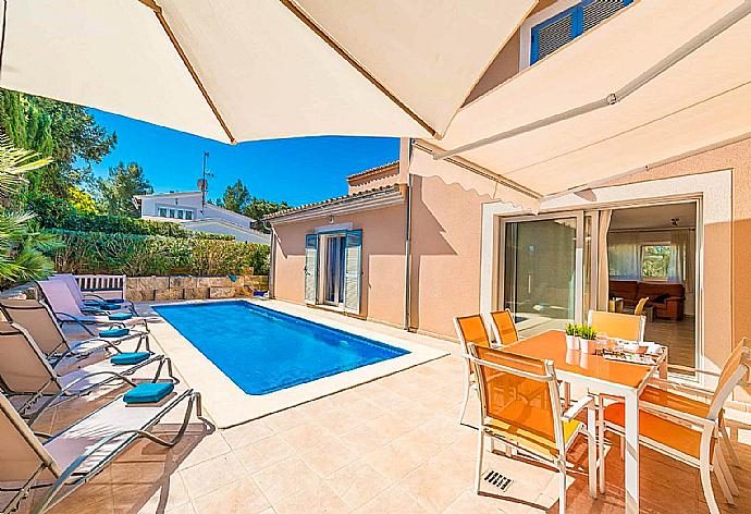 Beautiful villa with private pool and terrace . - Villa Synera . (Galería de imágenes) }}