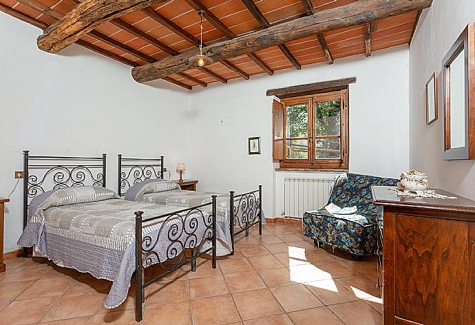 Twin bedroom . - Villa Bellavista . (Fotogalerie) }}