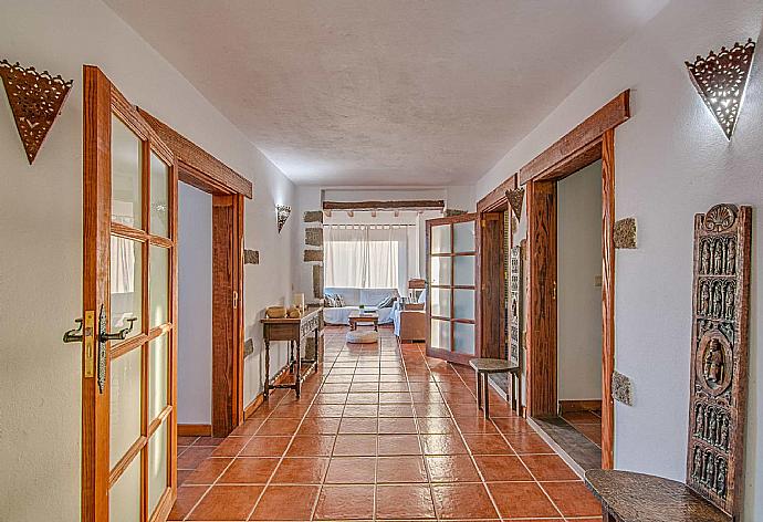 Hallway . - Villa Vista Mar . (Fotogalerie) }}