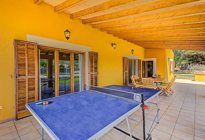 Outdoor ping pong table . - Villa Can Joan Polit . (Photo Gallery) }}