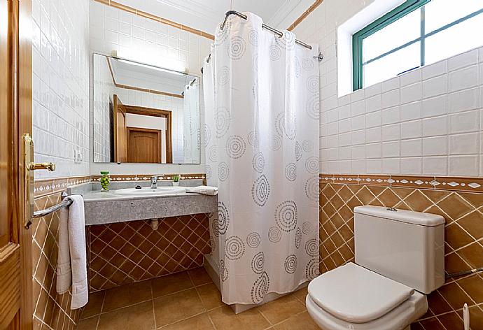 Villa Costa Papagayo 6 Bathroom