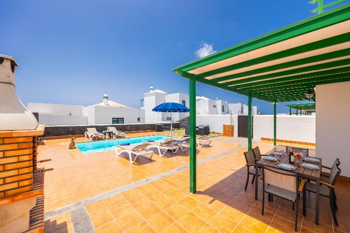 Terrace area . - Villa Costa Papagayo 6 . (Photo Gallery) }}