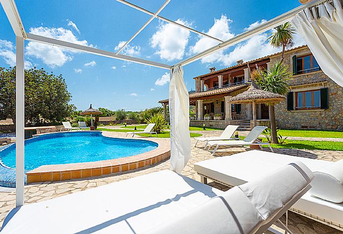 Beautiful villa with private pool, terraces, and garden . - Villa Padilla . (Galería de imágenes) }}