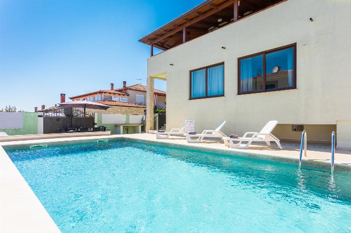 Beautiful villa with private pool and terrace . - Villa Casa Toni . (Galerie de photos) }}