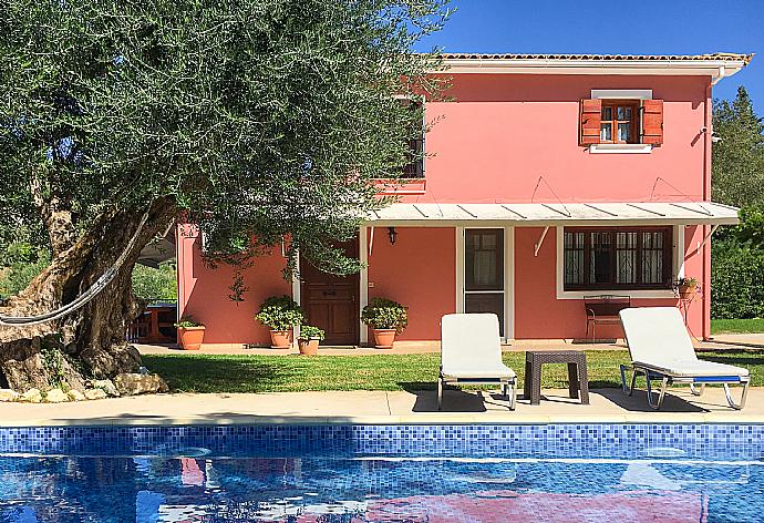 Beautiful villa with private pool, terrace, and garden . - Villa Eliza . (Fotogalerie) }}