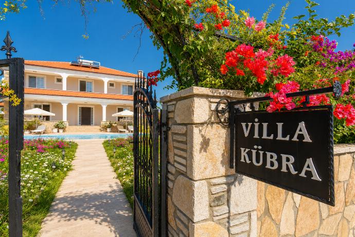 Villa Kubra