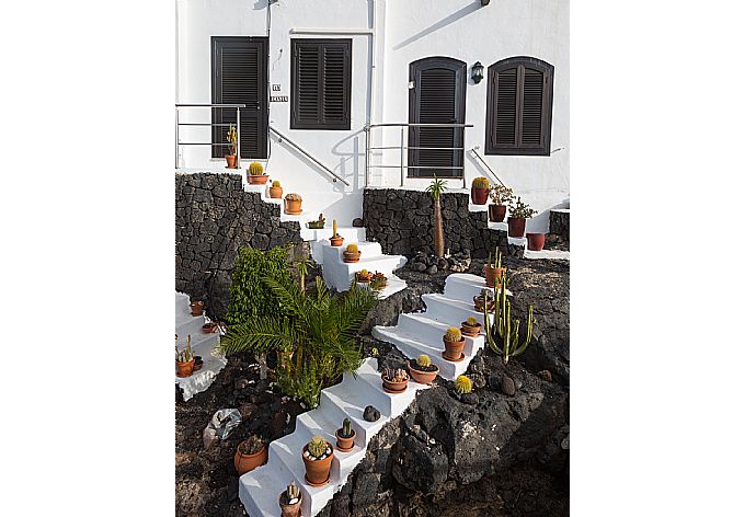 Traditional dwellings in Puerto del Carmen . - Villa Zoe . (Galerie de photos) }}