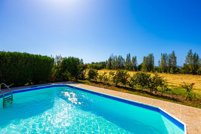  . - Villa Christos . (Photo Gallery) }}