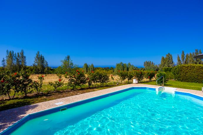  . - Villa Christos . (Photo Gallery) }}