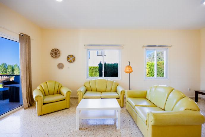  . - Villa Christos . (Photo Gallery) }}