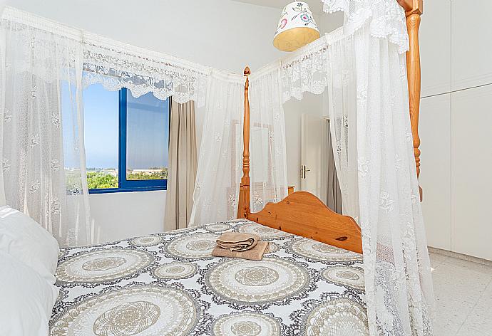 Double bedroom with A/C . - Villa Charoula Tria . (Photo Gallery) }}