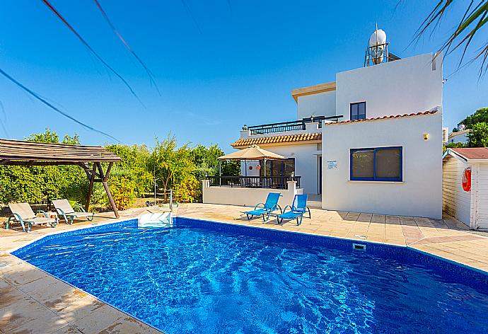 ,Beautiful villa with private pool and terrace . - Villa Charoula Pente . (Galleria fotografica) }}