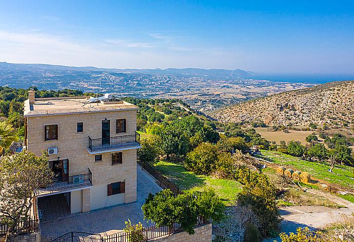 Aerial view of Alexandros Palace . - Villa Alexandros Palace . (Galería de imágenes) }}