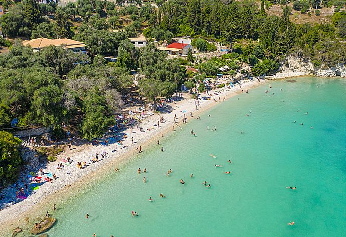 Lakka beach . - Flora Maisonettes 1 . (Photo Gallery) }}