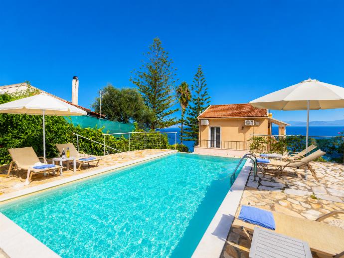 Villa Litsa