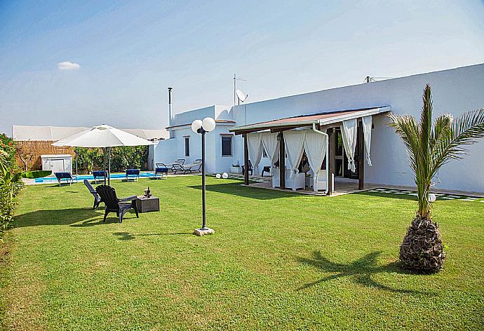 Garden . - Villa Villino Blu . (Fotogalerie) }}