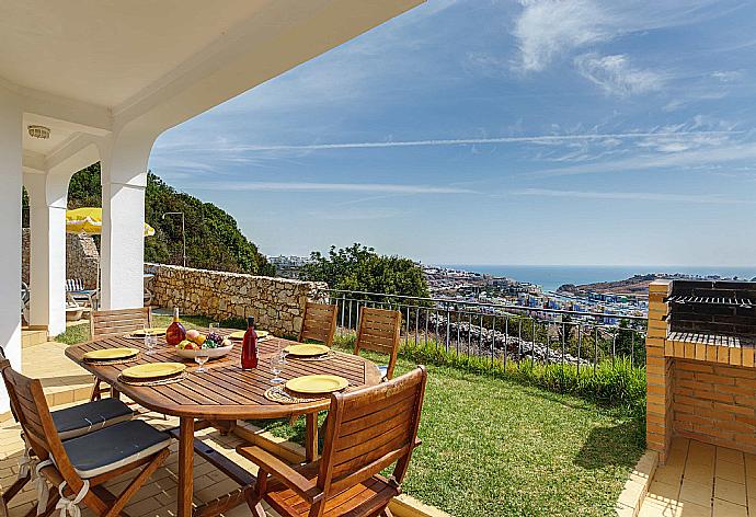 Terrace with sea views . - Villa Alto da Boa . (Galerie de photos) }}