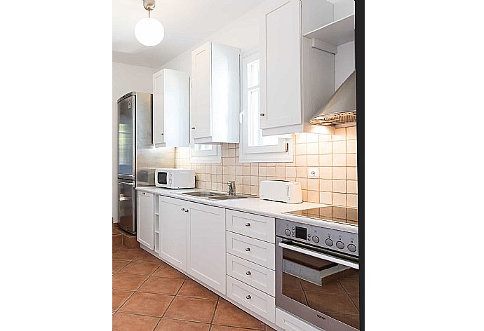 Equipped kitchen  . - Villa Nina . (Photo Gallery) }}