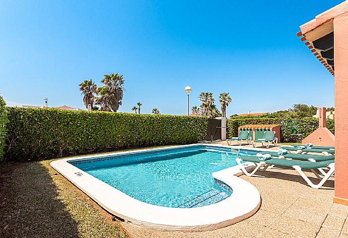 Private pool and terrace . - Villa Nurimar . (Galería de imágenes) }}