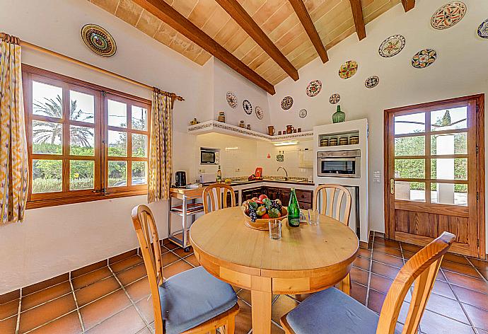 Equipped kitchen . - Villa Ullastre . (Photo Gallery) }}