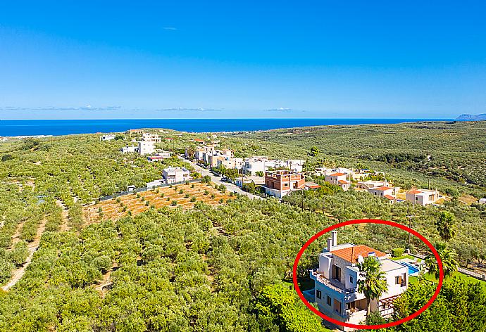 Aerial view showing location of Villa Maria . - Villa Maria . (Fotogalerie) }}