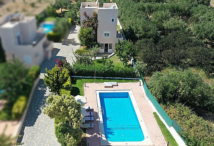 Beautiful villa with private pool, terrace, and lawn with sea views . - Villa Selini 3 . (Galería de imágenes) }}