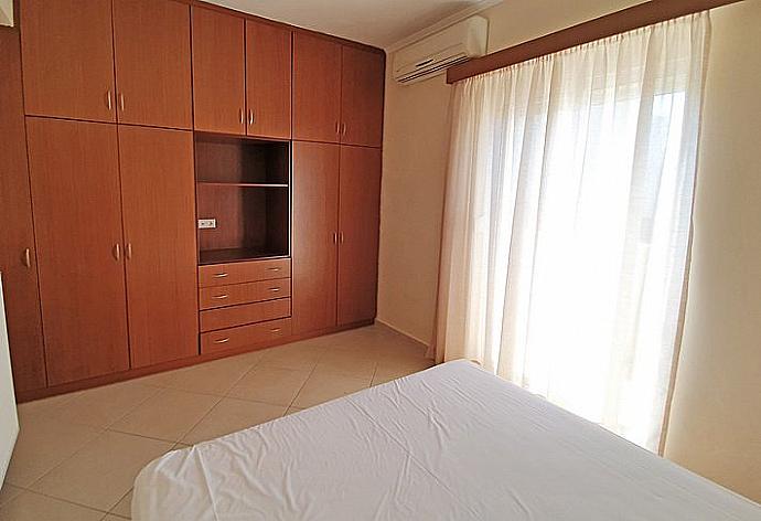 Double bedroom  . - Villa Selini 3 . (Галерея фотографий) }}