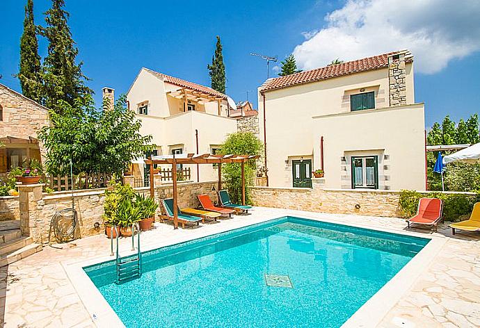 ,Beautiful villa with private pool terrace  . - Villa Helianthos 1 . (Photo Gallery) }}