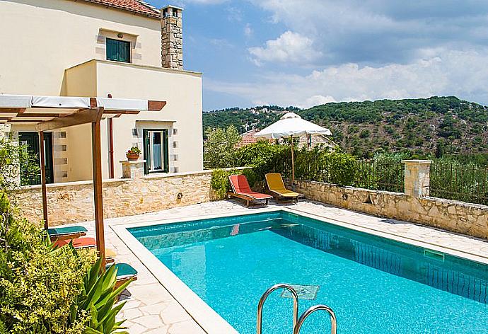 Beautiful villa with private pool terrace  . - Villa Helianthos 1 . (Galleria fotografica) }}