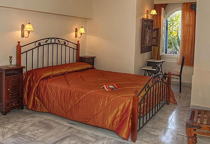 Double bedroom . - Athena Villa . (Photo Gallery) }}