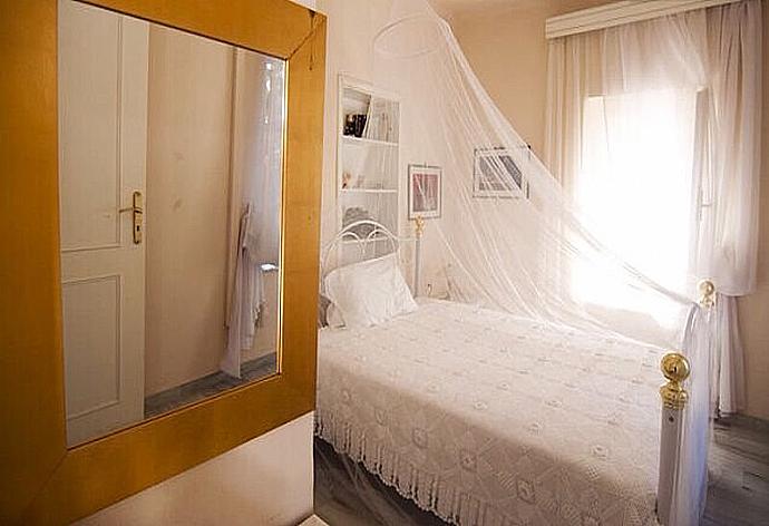 Single bedroom . - Athena Villa . (Fotogalerie) }}